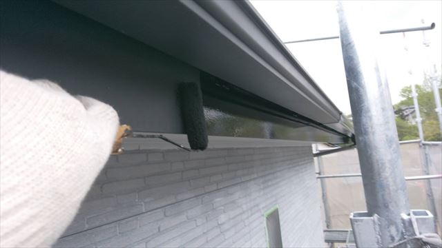 恵那市で付帯部の破風の塗装をおこないました