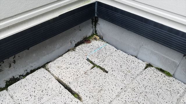 ベランダの雨漏り