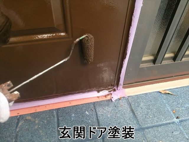 瑞浪市で鉄の柵部分をケレン後塗装しました