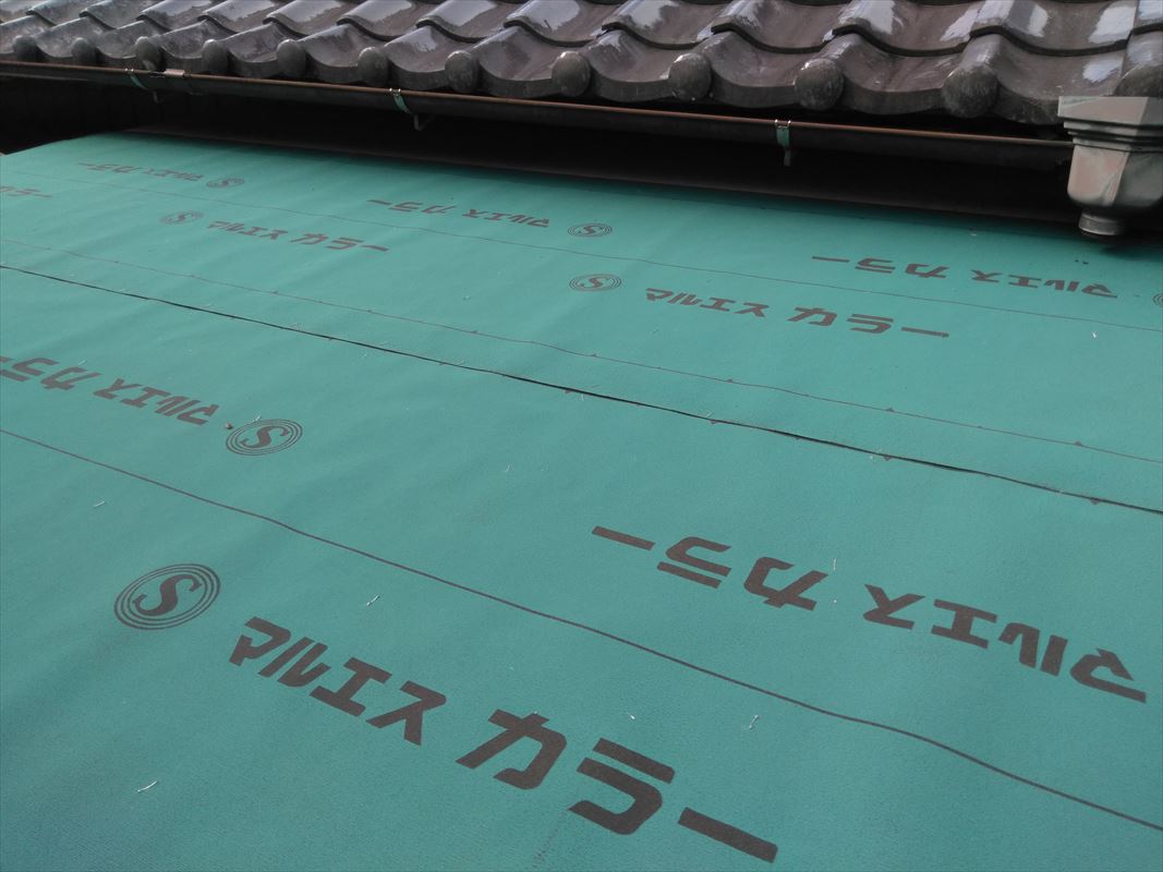 瑞浪市にて板金屋根葺き。壁にもガルバ（金属板）を張ります！