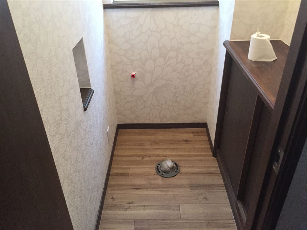 多治見 トイレリフォーム トイレ交換 クロス貼り替え