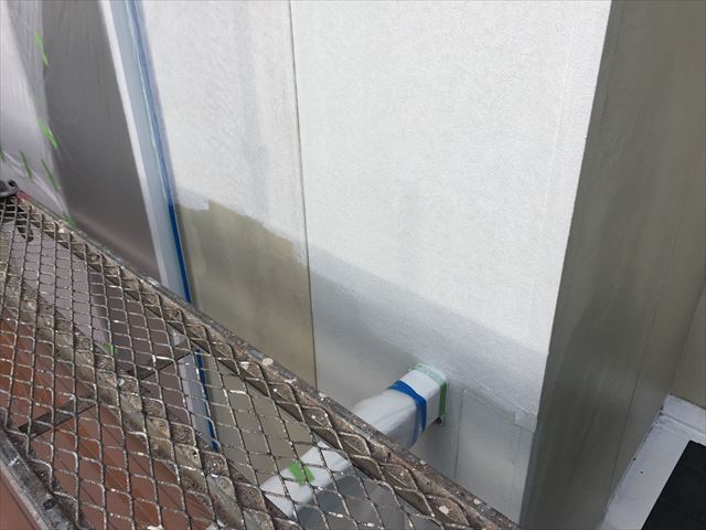 外壁塗装の下塗り