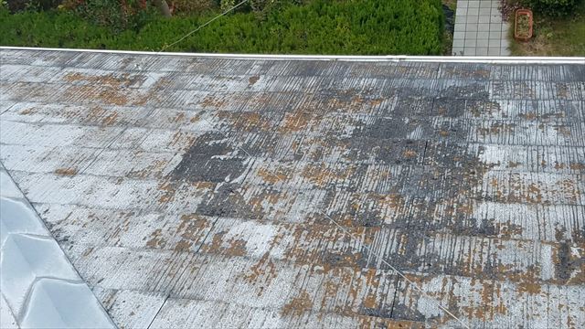 屋根の剥がれ