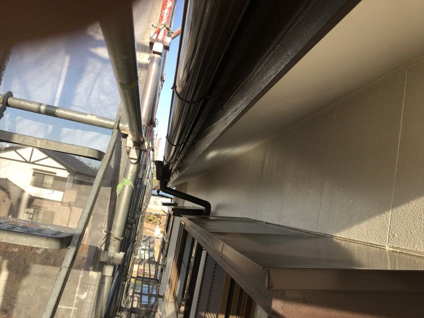 破風板の塗装