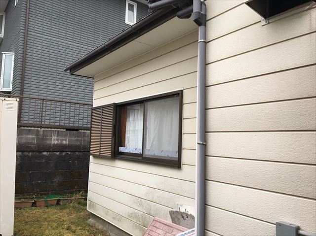 多治見市市之倉町で、外壁塗装の現場調査、劣化診断を行います。