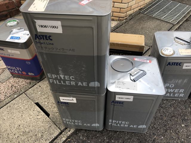 多治見市昭栄町で外壁の下塗り１回目・２回目を行ないました。