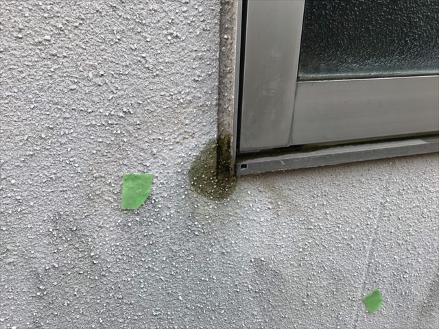 窓まわりの劣化です