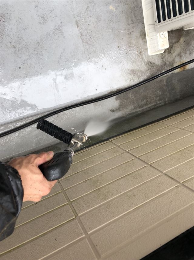 駐車場の洗浄