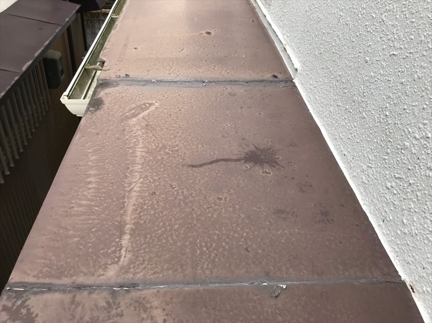 板金　小庇　雨漏れ
