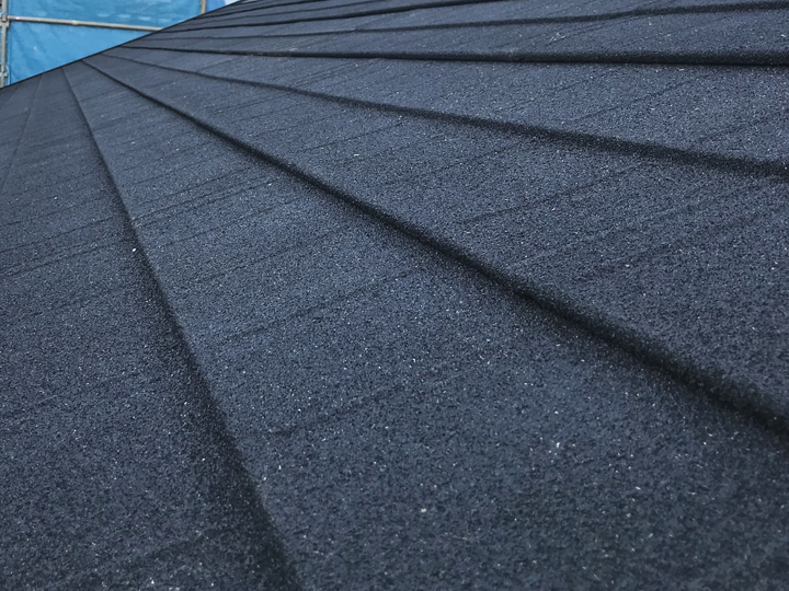 ディプロマットスターの特徴と魅力｜人気屋根材のメリットと注意点を解説