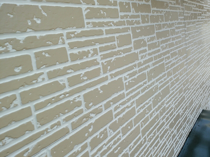 タイル調サイディングで住まいの印象を高めるために