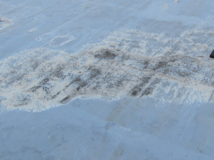 FRP防水は経年で劣化するので、定期的なメンテナンスを欠かさないようにしましょう!