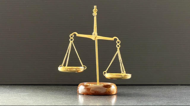 アクリル塗料とウレタン塗料の違いを徹底比較！特徴と選び方を解説