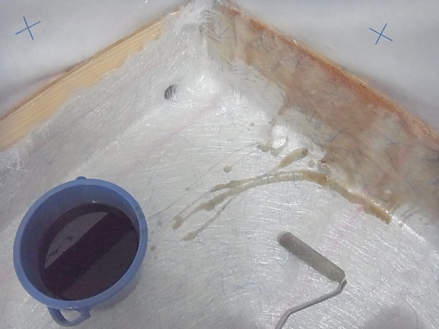 FRP防水の雨漏り原因とは？劣化サインと対策を徹底解説