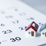 外壁塗装は何年ごと？塗り替えの目安時期と見逃せない劣化サインを解説