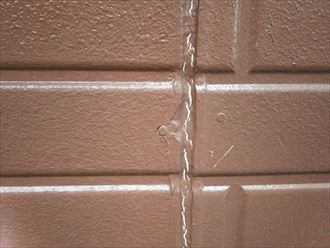 短期間でシーリング材に不具合発生｜富津市