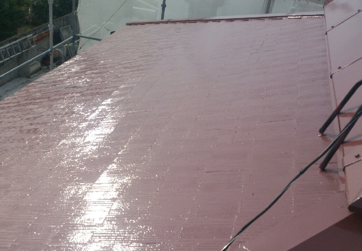 サーモアイSiのクールブラウンで塗装したスレート