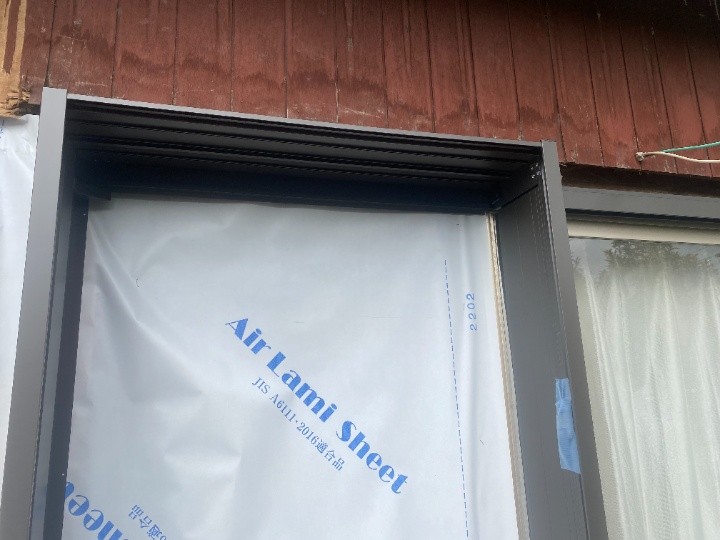 防水紙施工後の戸袋内