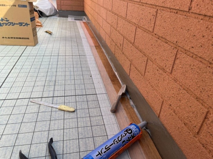 通気緩衝シートの設置