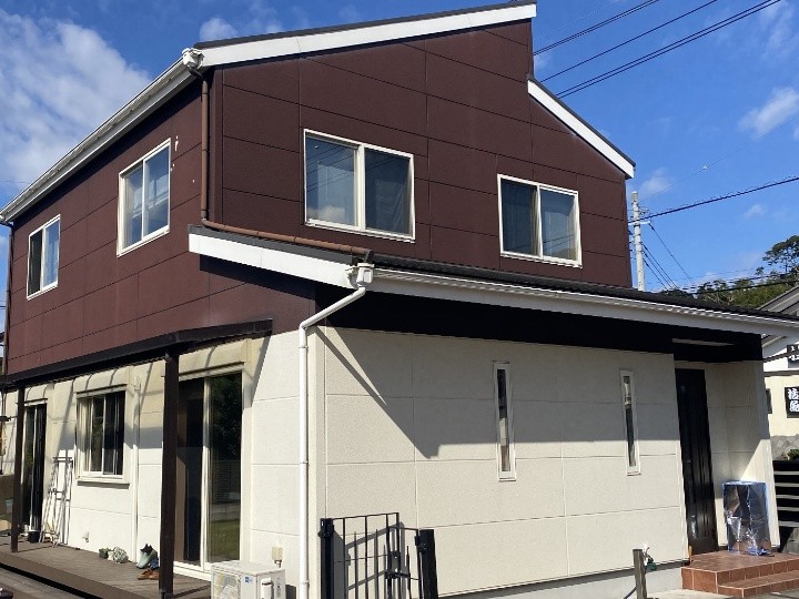 外壁塗装工事前のお住まい