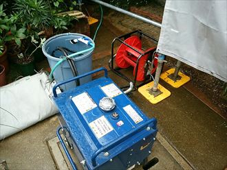 千葉市｜屋根・外壁塗装の一工程、高圧洗浄