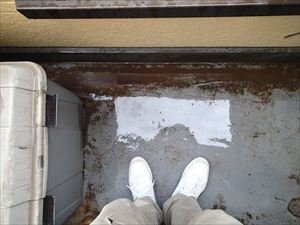 ウレタン防水。ベランダ防水面の劣化による雨水の浸水。｜千葉市