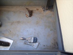 ベランダ防水。ウレタン防水工事に着工いたしました。｜千葉市