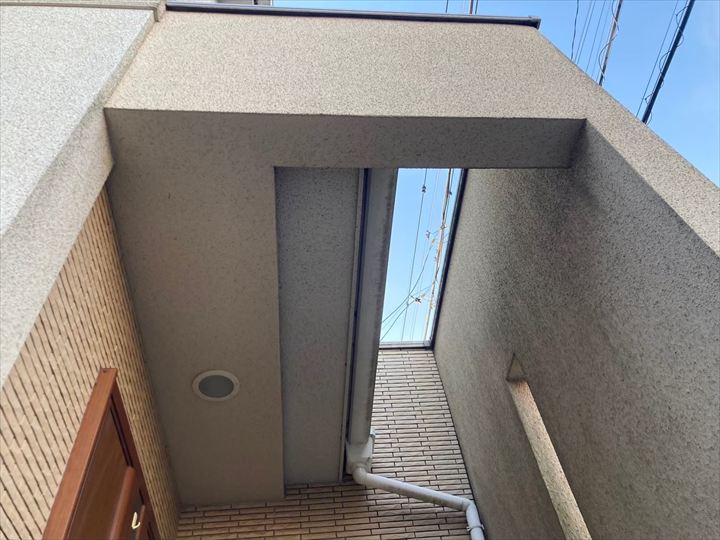 軒下・通路部分の劣化状況