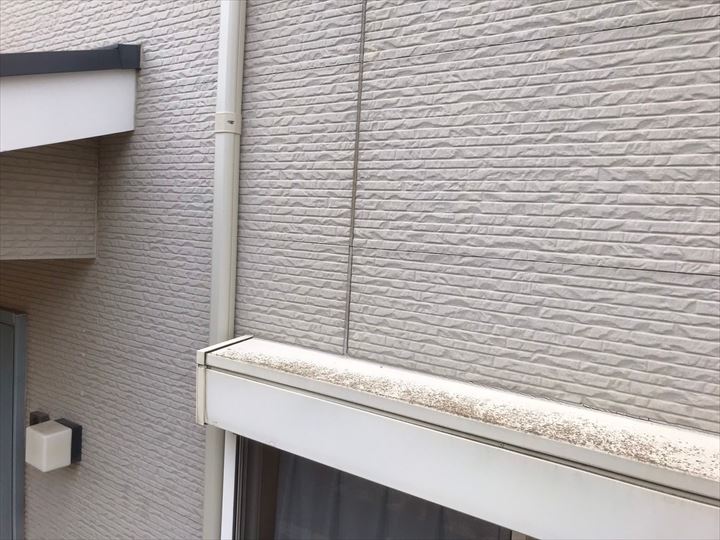 開口部周りのシーリング割れ