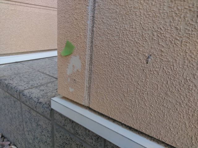 外壁の塗膜の剥がれ