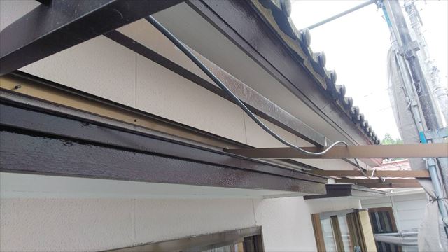 破風の塗装