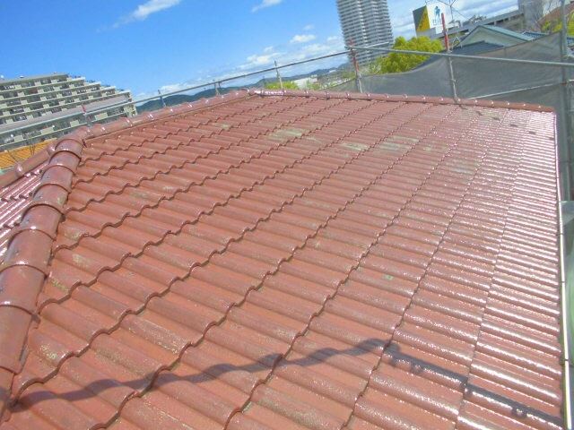 小牧市、洋瓦の下塗り完了