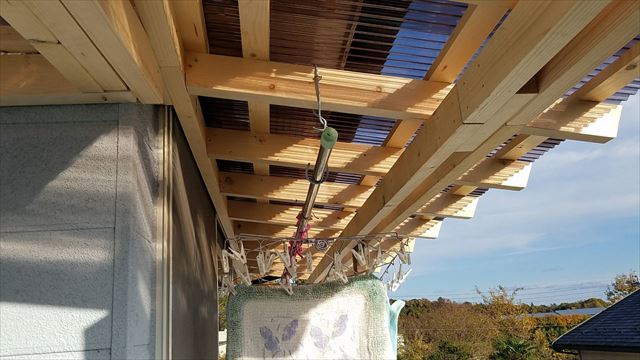 瀬戸市、テラス屋根取付け