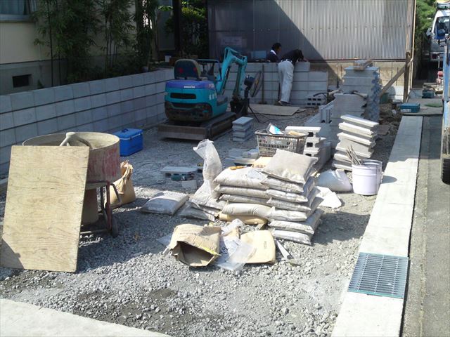 ブロック積み