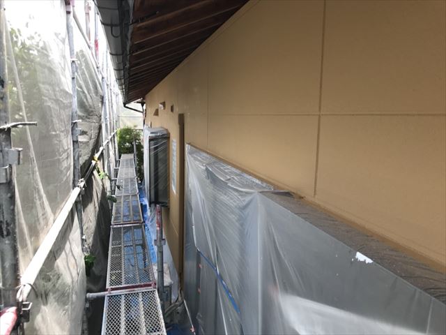 春日井市、外壁の上塗り完了