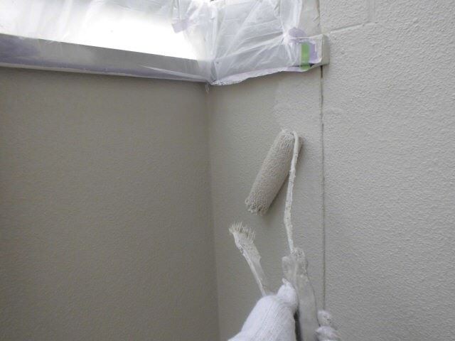 ベランダの塗装です