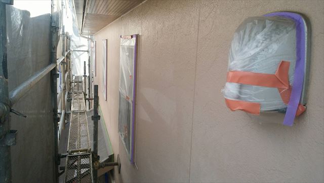 窓の養生です
