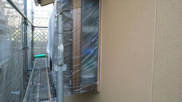窓の養生です