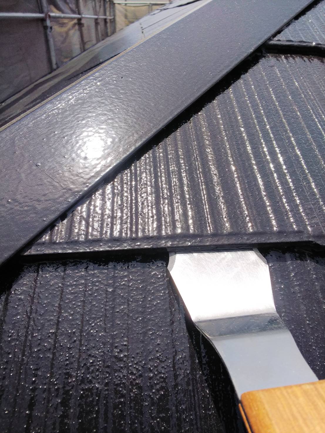 屋根の縁切り