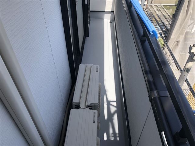 リボール式ベランダ防水です