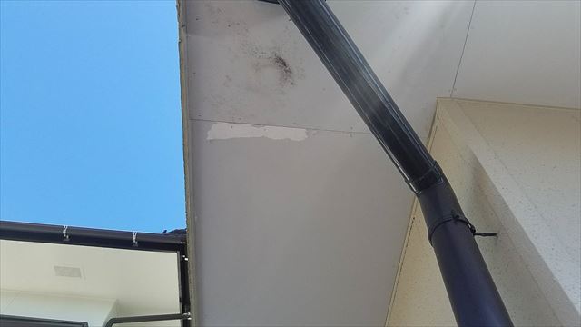 既存のベランダ下