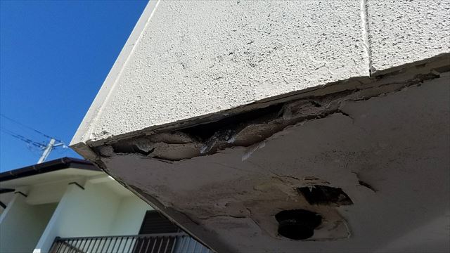 ベランダ下の雨漏れ