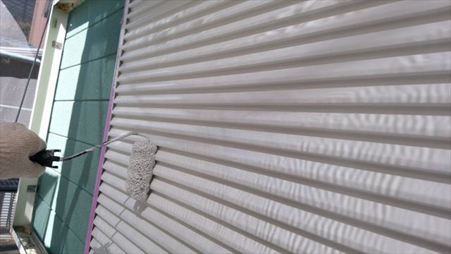 シャッターボックスの塗装
