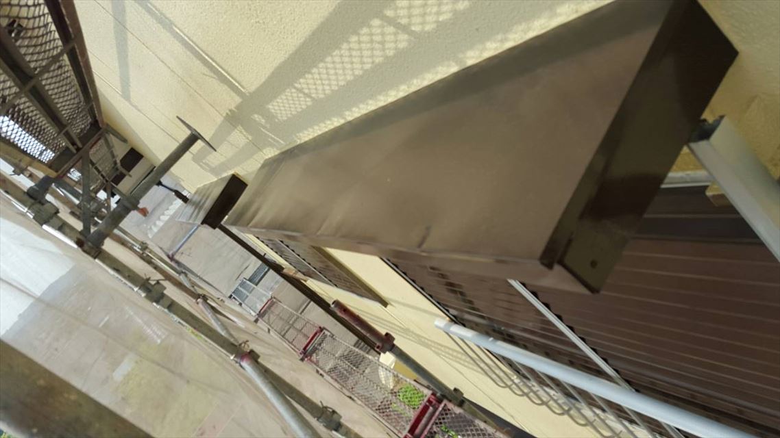 小庇の塗装
