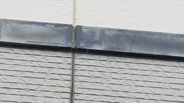 外壁の幕板の色あせ