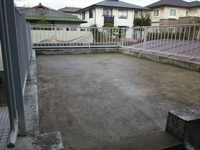 車庫上です