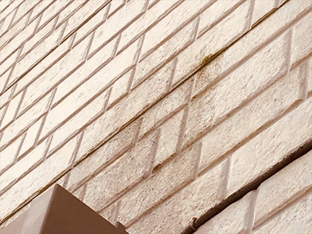 春日井市木附町で外壁塗装の見積もり依頼が入り下見にきました。
