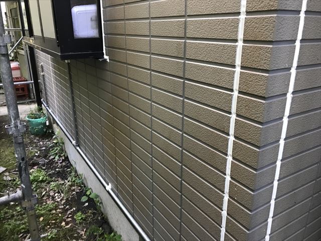 たて目地の打ち替えが完了です