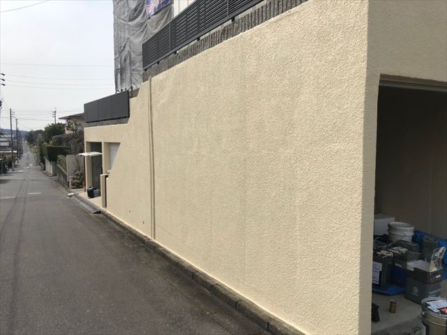 車庫の塗装、完了です