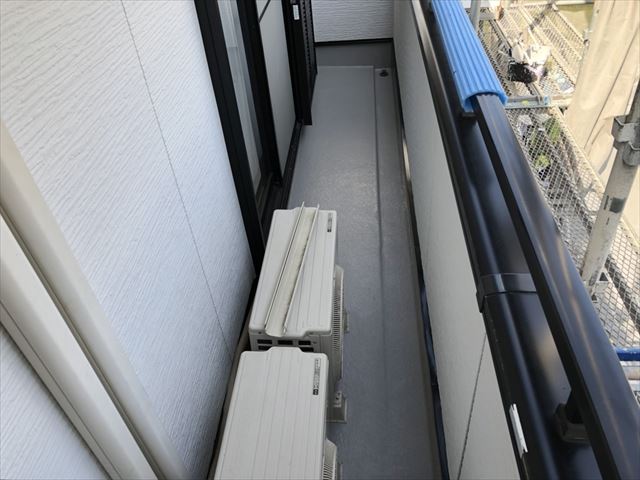 リボール式ベランダ防水です